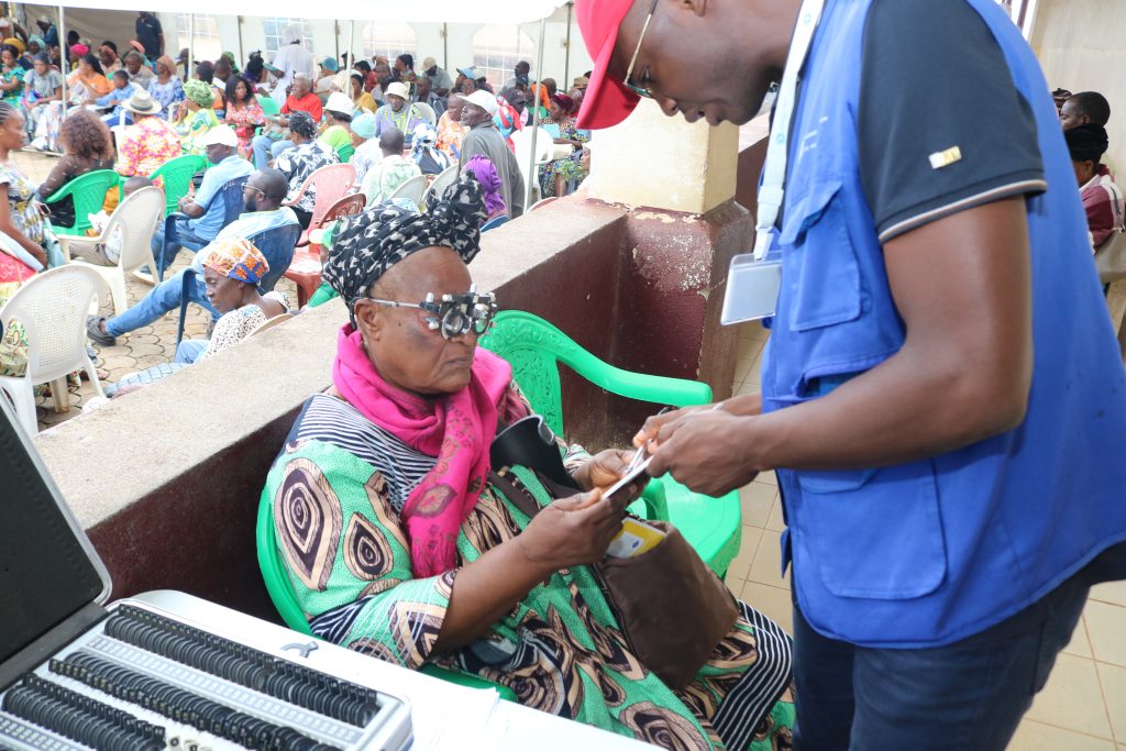 Objectif des camps ophtalmologiques